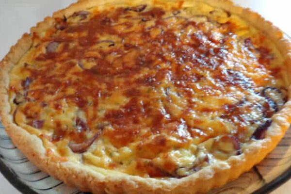 Tarte aux oignons et béchamel avec thermomix