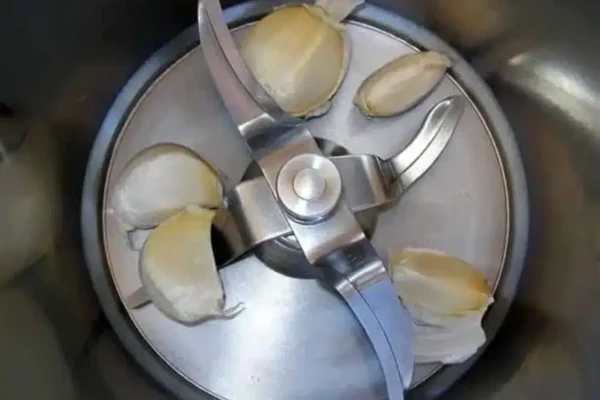 Comment hacher efficacement avec votre Thermomix