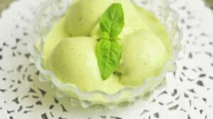 Crème glacée citron vert et basilic au thermomix