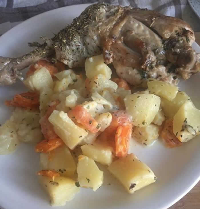 Cuisse De Poulet Pomme De Terre Carotte Au Cookeo