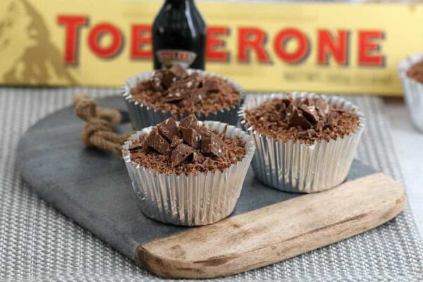 Mini cheesecakes au toblerone et baileys avec thermomix