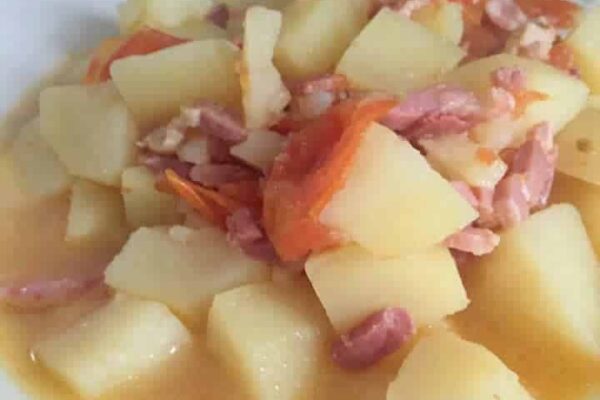 Pommes de terre tomate et lardons au cookeo