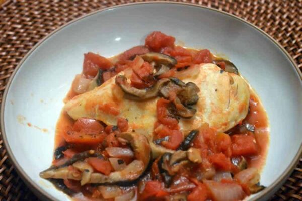 Blanc de poulet sauce tomate et champignons au thermomix