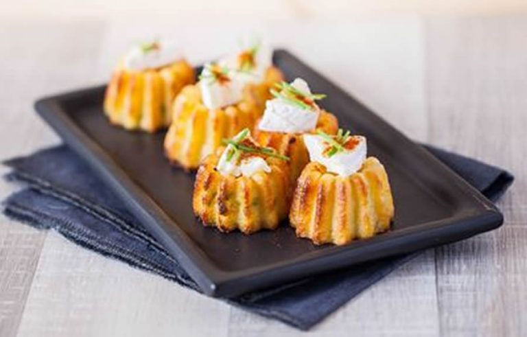 Minis cannelés salés tomate et basilic au thermomix