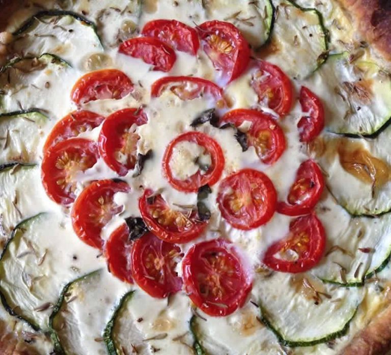 Tarte courgettes tomates lardons et chèvre au thermomix