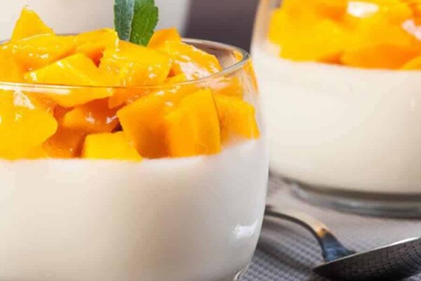 Mousse à la vanille et mangue caramélisés au Thermomix