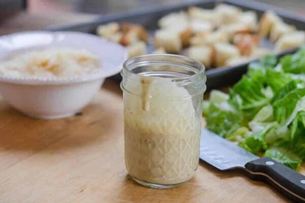 Sauce salade César au Thermomix : recette facile et rapide