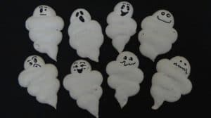 Meringues fantômes pour Halloween