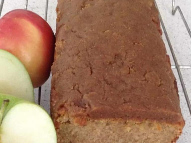 Pain aux pommes à la cannelle au thermomix