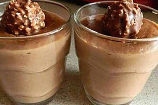 Crème aux Ferrero rochers au Thermomix