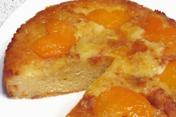 Gâteau moelleux aux abricots au Thermomix