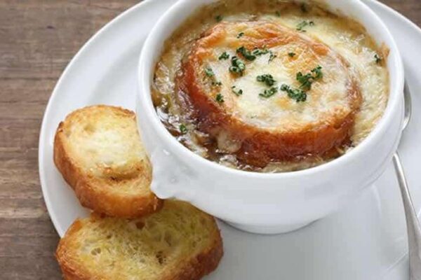 Soupe à l’oignon gratinée au Thermomix