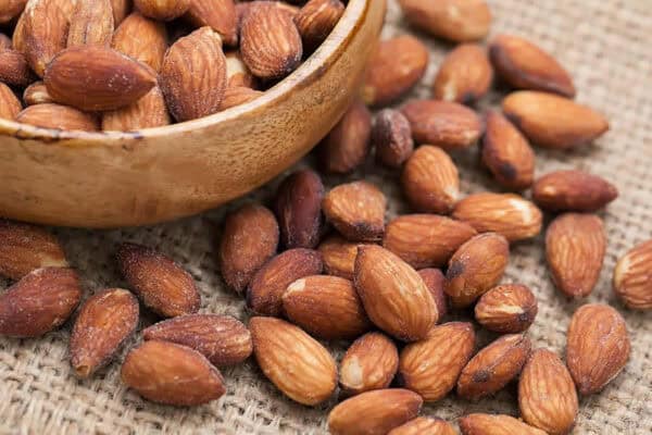 Amandes grillées salées