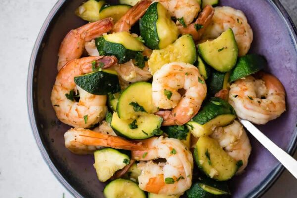 Poêlée de courgettes légère aux crevettes