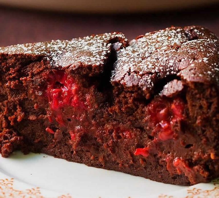 Fondant au chocolat et aux framboises léger au Thermomix