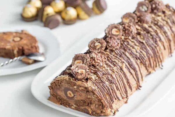 Bûche de Noël aux Ferrero Rochers au Thermomix