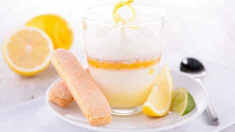 Tiramisu léger au citron: une saveur léger et fraîche