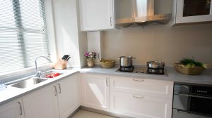 10 conseils pour garder votre cuisine propre et organisée : Le guide ultime