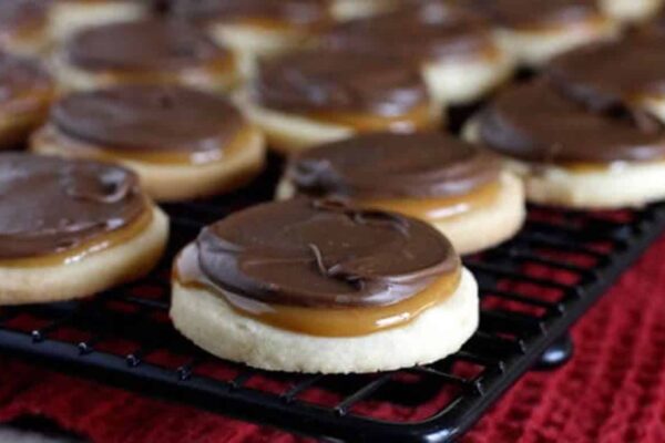 Biscuits façon Twix au Thermomix : Un goûter qui plaira toute la famille !