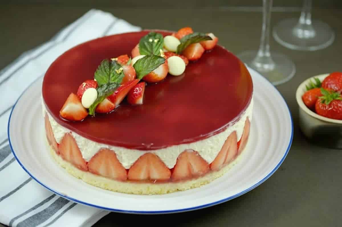 Fraisier à la crème diplomate au Thermomix : Un dessert ultra gourmand !