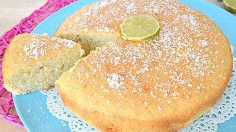 Gâteau au lait de coco et citron vert au Thermomix : Un gâteau moelleux et fondant !