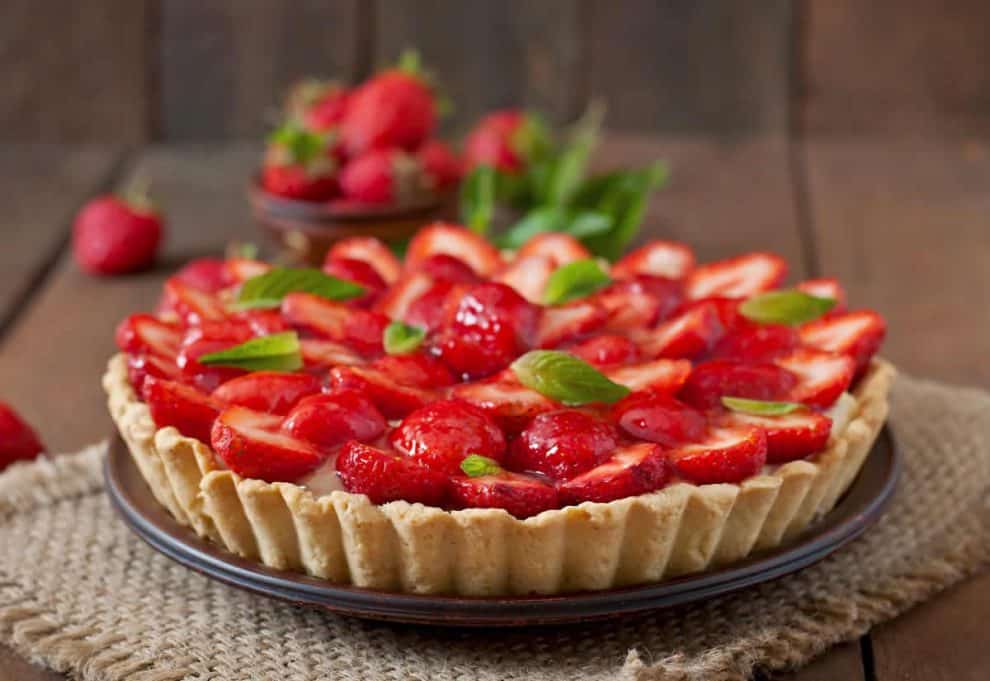 Tarte aux fraises et à la crème pâtissière au Thermomix : Un délicieux dessert de printemps !