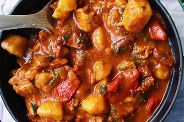 Sauté de poulet au chorizo et tomates au Thermomix : Tellement délicieux !