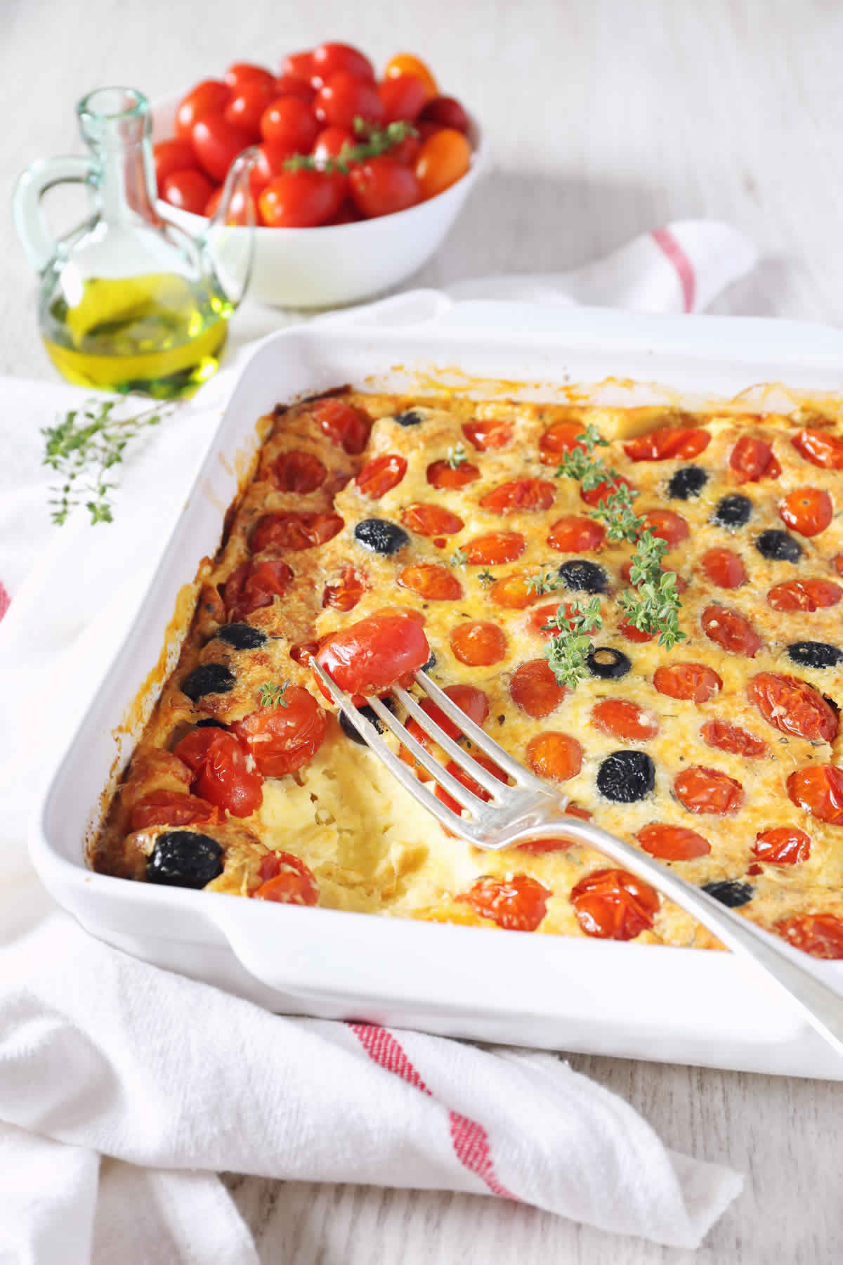 Clafoutis aux tomates cerises et olives au Thermomix Une recette