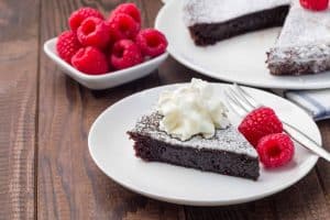 La succulente recette du gâteau au chocolat suédois Kladdkaka