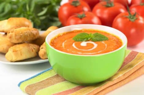 Velouté de tomates à l’italienne au Thermomix : Une recette classique à l'italienne