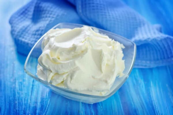 Avec seulement 2 ingrédients, réaliser votre Mascarpone maison