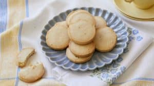 Biscuits sablés au beurre : Moelleux très beurrés, parfumés à la vanille