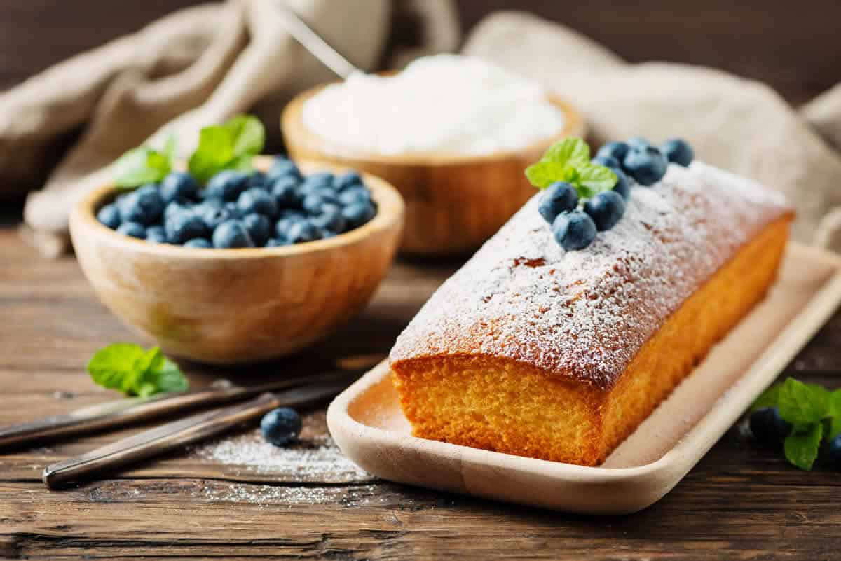 Gâteau au yaourt et aux pommes, une douceur riche en fruit
