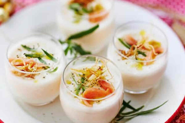 Panna Cotta au saumon fumé au Thermomix : Une entrée froide délicieuse et parfaite