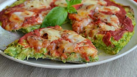 Pizza à la pâte de courgettes au Thermomix : Simple et délicieuse