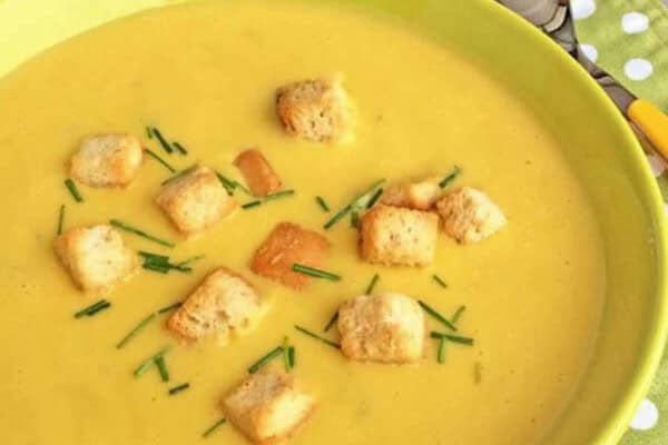 Velouté de légumes à la Vache qui Rit au Thermomix, parfait pour se réchauffer et se régaler