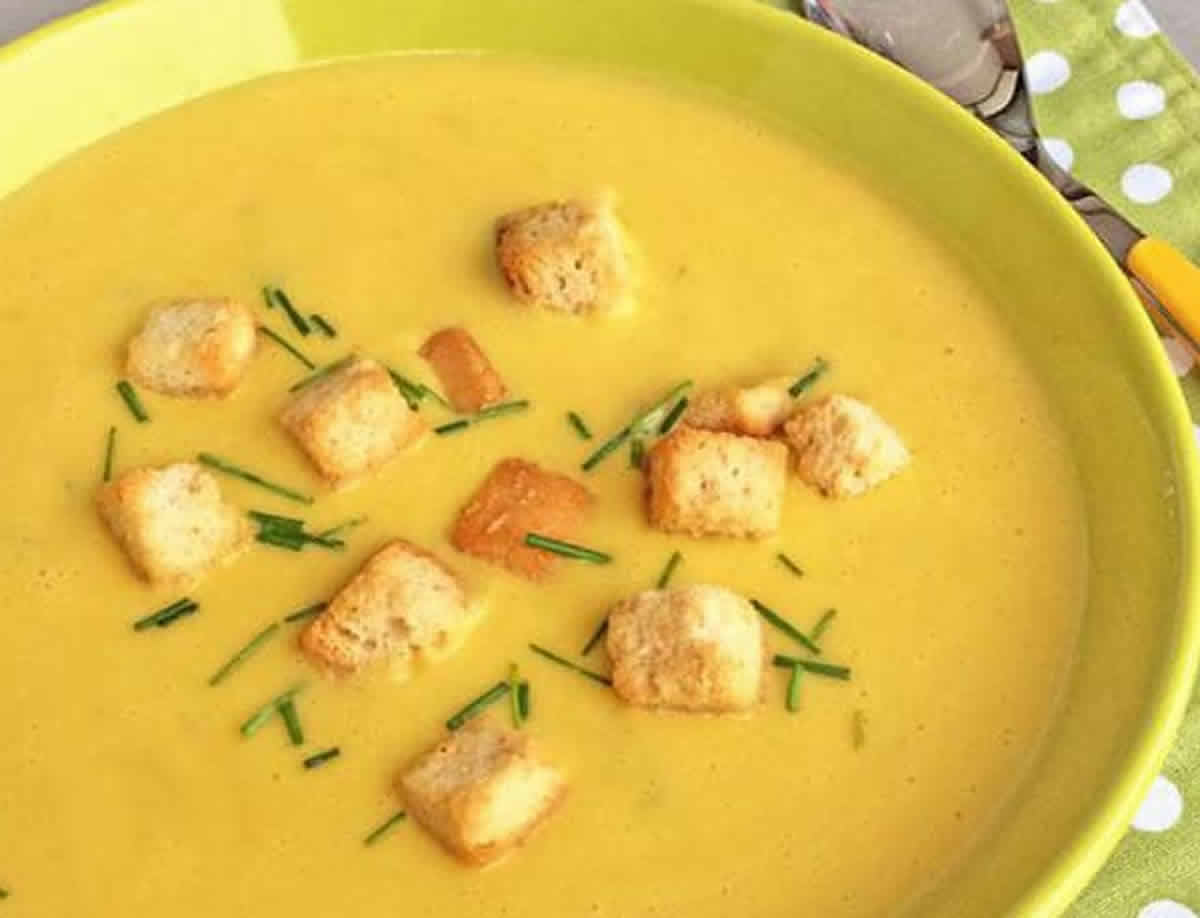 Velouté de légumes à la Vache qui Rit au Thermomix, parfait pour se réchauffer et se régaler