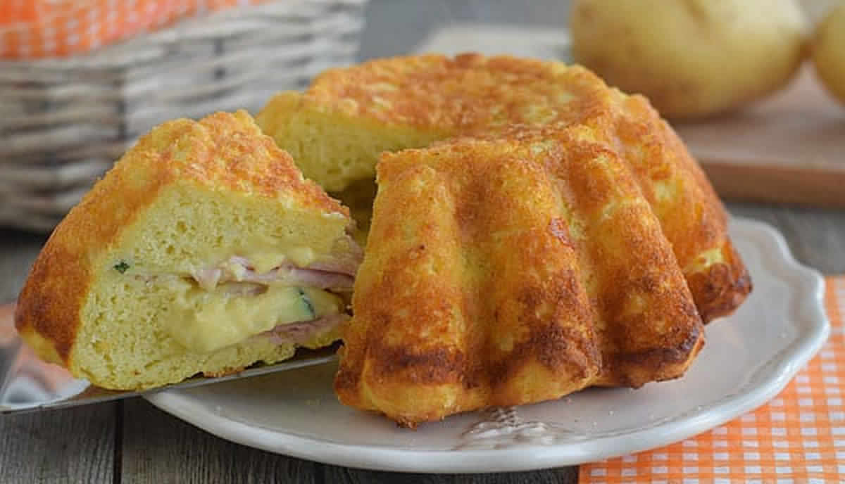 Cake farcie aux courgettes, gruyère et jambon au Thermomix Un vrai
