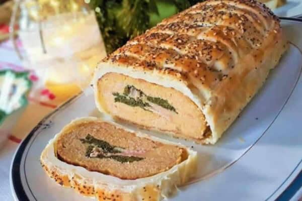 Pain de viande en croûte farci aux épinards et jambon : Un classique pour un repas de Noël