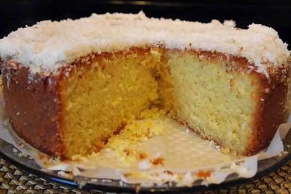 Gâteau moelleux à la noix de coco : Super moelleux et savoureux