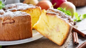 Gâteau aux pommes et à la noix de coco : Un dessert moelleux et délicieux