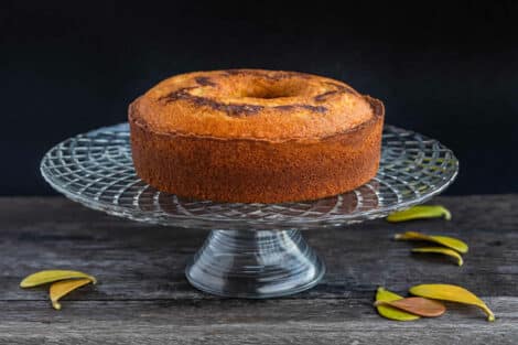 Gâteau moelleux aux dattes à l'orange : Un dessert exquis et invitant