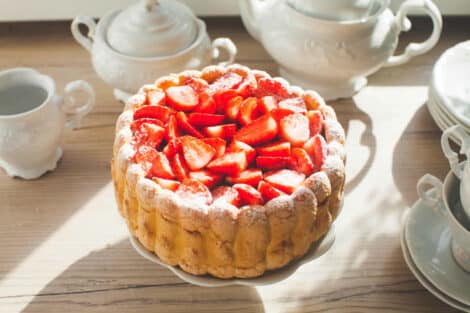 Charlotte aux fraises : Le dessert parfait pour toutes les occasions