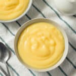 Crème anglaise classique : Simple et rapide à préparer