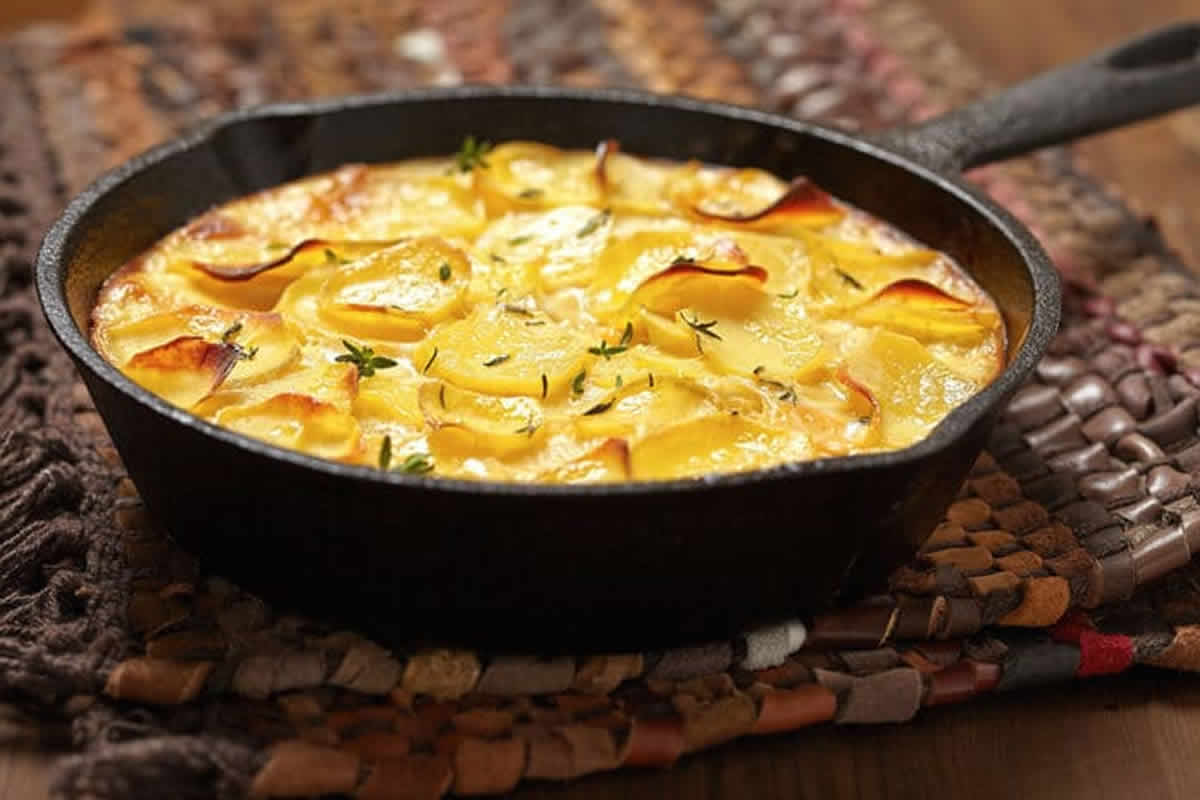 Gratin de pommes de terre et saumon fumé : Un plat rassasiant et nutritif