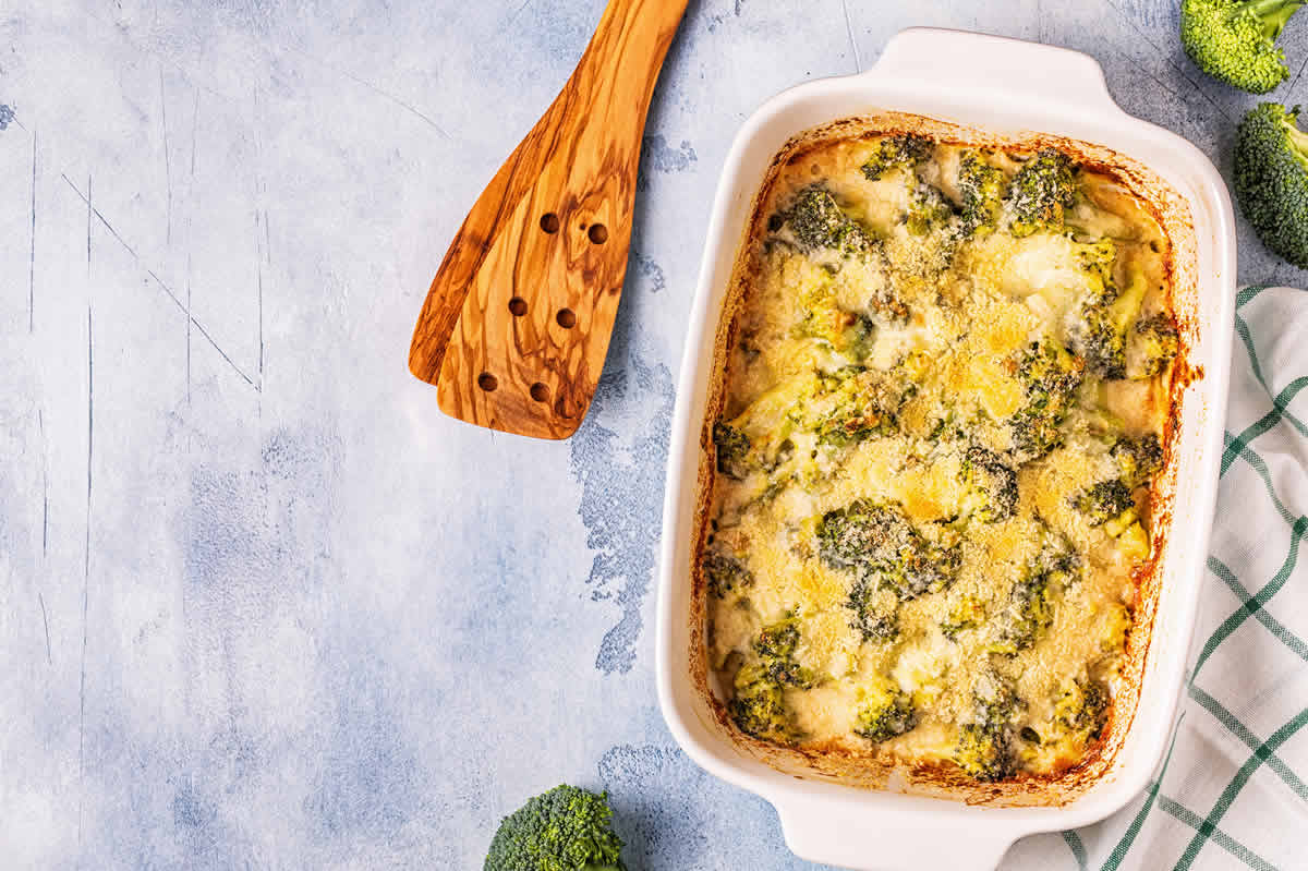 Gratin de poulet brocoli et riz Un repas copieux et satisfaisant