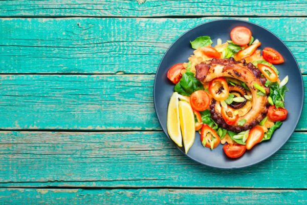 Salade de poulpe : Une délicieuse entrée méditerranéenne