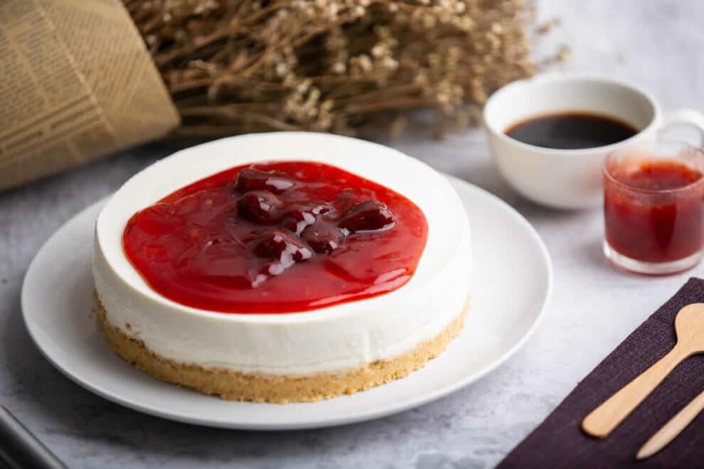 Cheesecake aux fraises sans cuisson : Un délicieux dessert facile à préparer