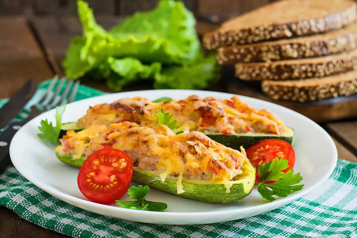 Courgettes farcies au saumon : Un plat délicieux et sain