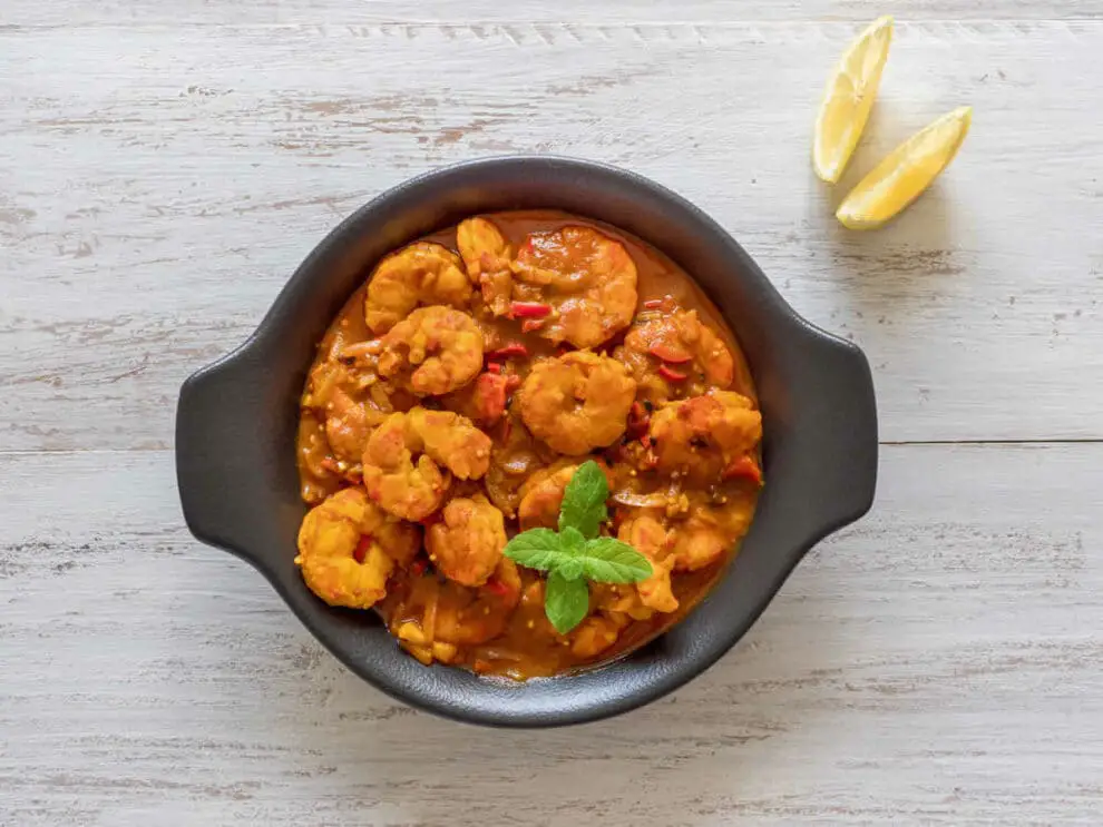 Crevettes au curry : Un plat savoureux et exotique